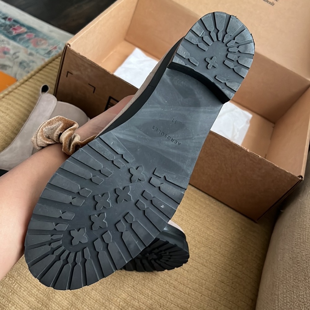 Aerosoles Women's Camila Chelsea Boot Size: 11 - Picture 6 of 11